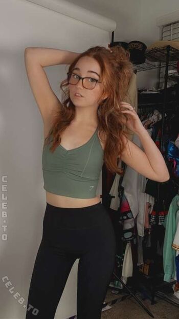 Full leaked Lyssaurora page private onlyfans photo