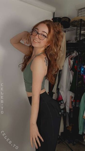 Full leaked Lyssaurora page private onlyfans photo