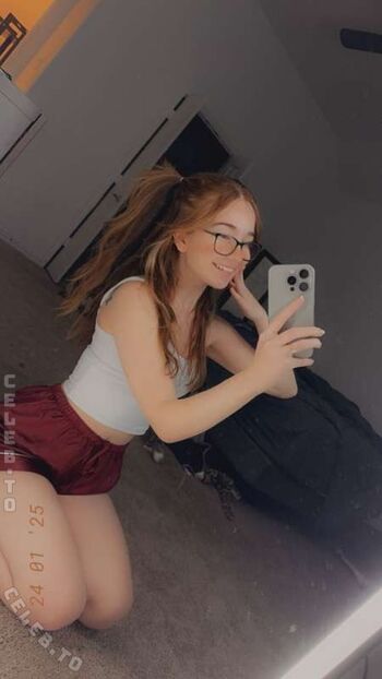 Full leaked Lyssaurora page private onlyfans photo