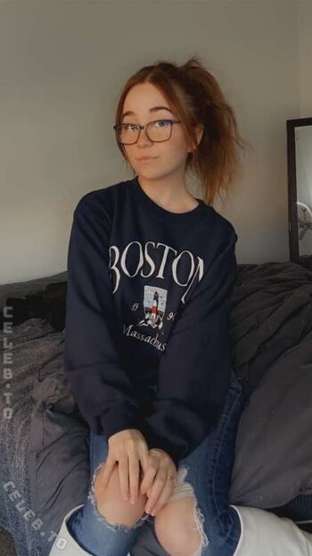 Full leaked Lyssaurora page private onlyfans photo