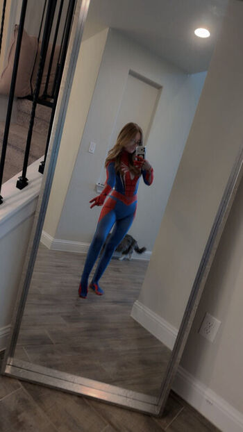 Full leaked Lyssaurora private onlyfans photo