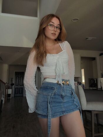Full leaked Lyssaurora page private onlyfans photo