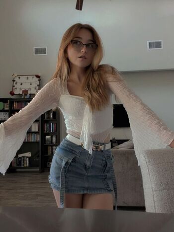 Full leaked Lyssaurora page private onlyfans photo