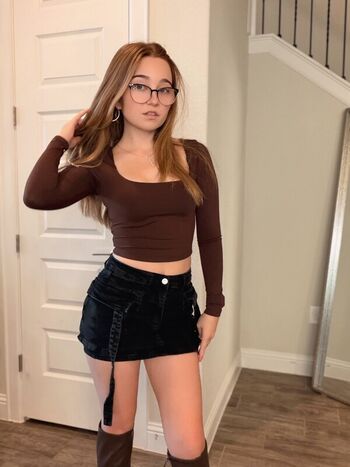 Full leaked Lyssaurora page private onlyfans photo