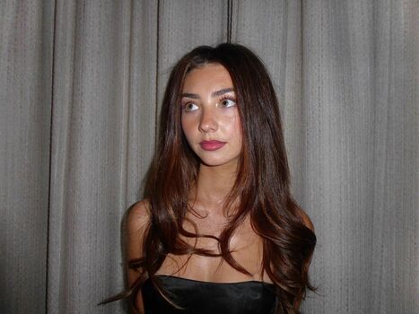 Full leaked Lyzzahh private onlyfans photo