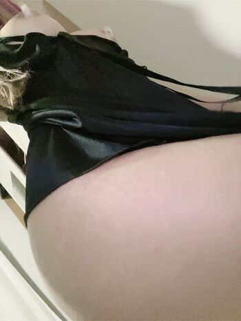 Full leaked Lzddca private onlyfans photo