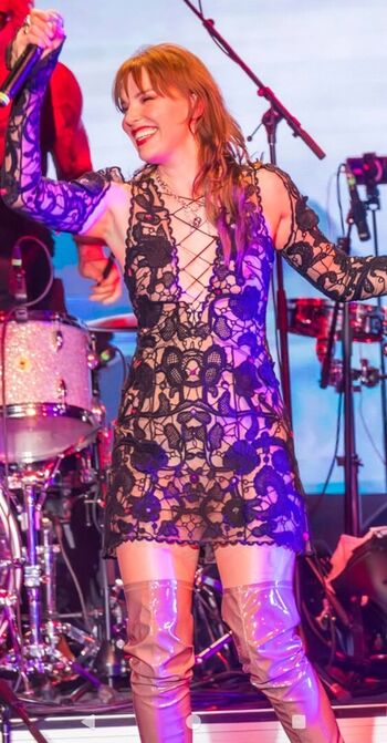 Full leaked Lzzy hale private onlyfans photo