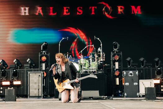Full leaked Lzzy hale private onlyfans photo