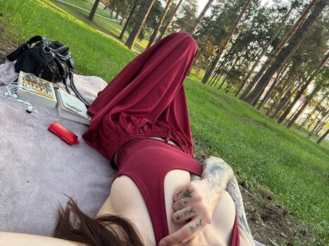 Full leaked M uselessbeauty private onlyfans photo