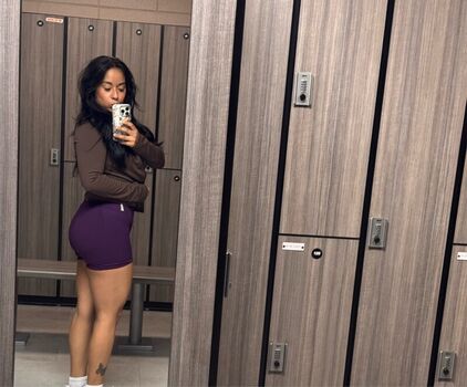 Full leaked Mrenittaa private onlyfans photo