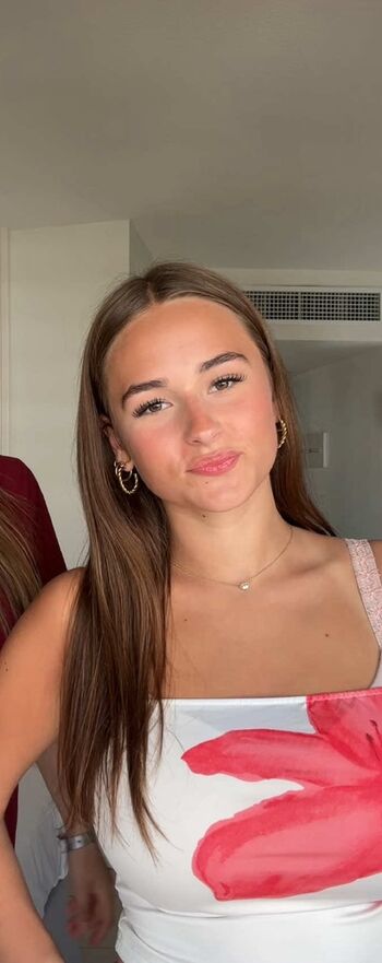 Full leaked Maaike roellies private onlyfans photo