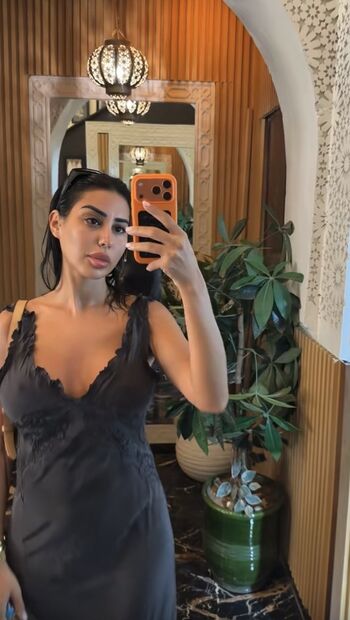 Full leaked Maarocainee private onlyfans photo