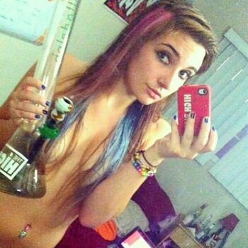 Full leaked Macdizzle private onlyfans photo