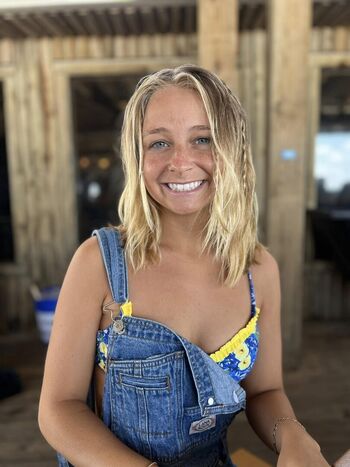Full leaked Macimccarley page private onlyfans photo