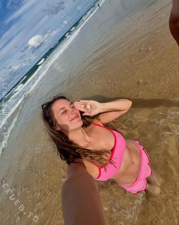 Full leaked Mackenzie lee private onlyfans photo