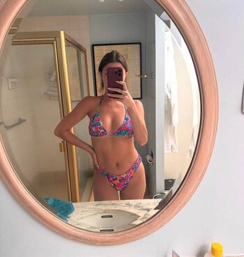 Full leaked Maclaine farrell private onlyfans photo