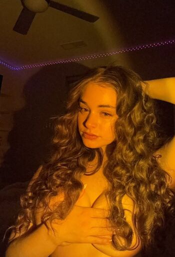 Full leaked Madalynjoyros private onlyfans photo
