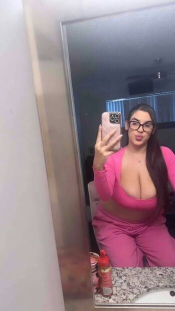 Full leaked Maddie elizabeth private onlyfans photo