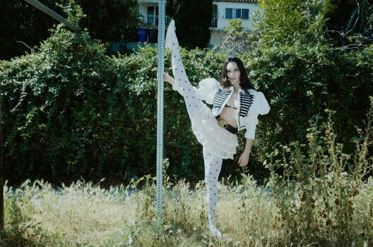 Full leaked Maddie ziegler  page private onlyfans photo