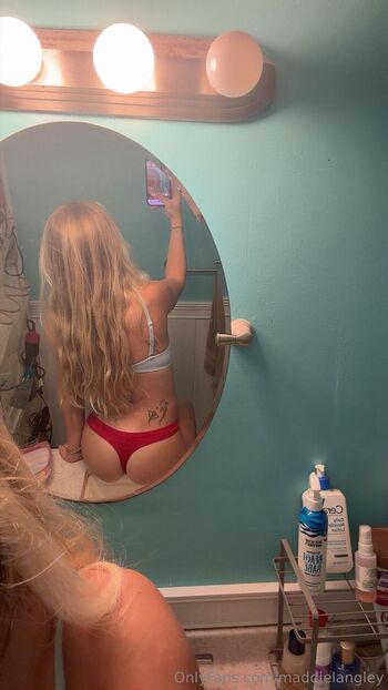 Full leaked Maddielangley private onlyfans photo