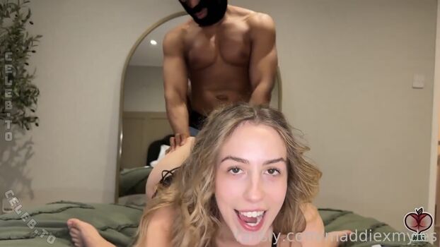 Full leaked Maddiexmyles private onlyfans photo