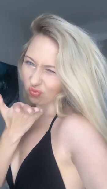 Full leaked Maddimegan private onlyfans photo