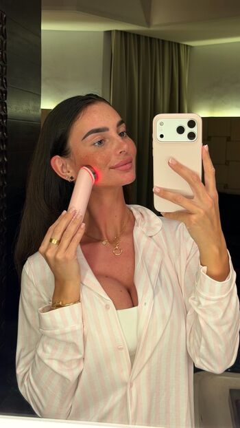 Full leaked Maddy cheary private onlyfans photo