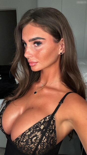 Full leaked Maddy cheary private onlyfans photo