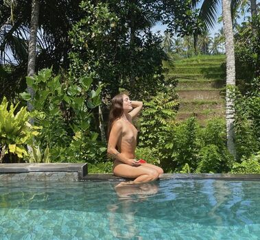 Full leaked Madelyn fauconnier private onlyfans photo
