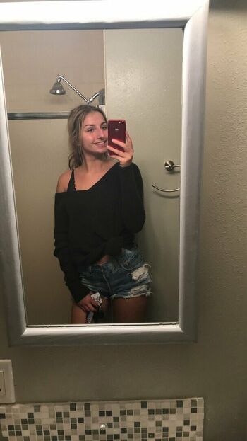 Full leaked Madi thicc private onlyfans photo