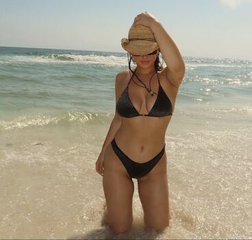 Full leaked Madison gustini private onlyfans photo