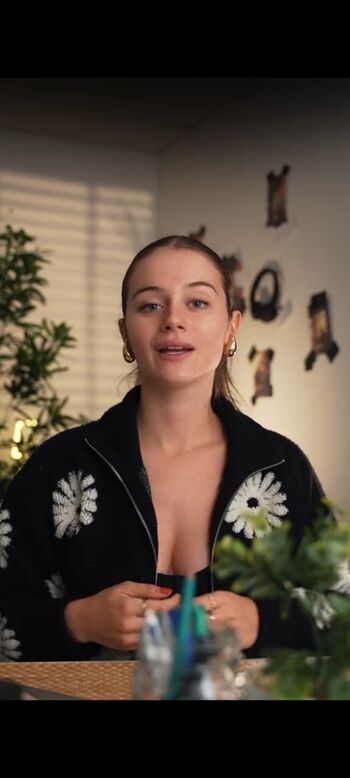 Full leaked Maelane m private onlyfans photo