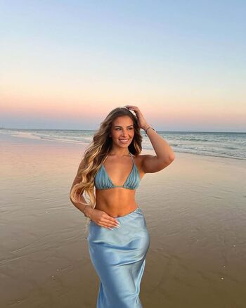 Full leaked Maeva dsc private onlyfans photo