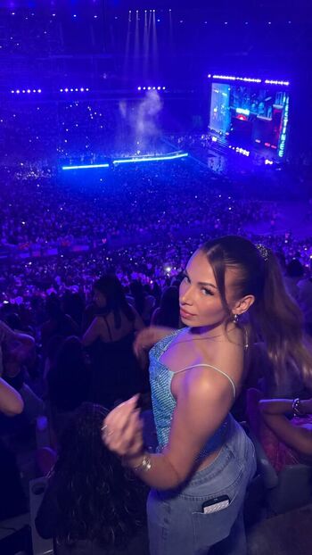Full leaked Maeva dsc private onlyfans photo