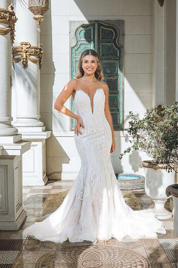 Magdalena Mcmanus Dintrans