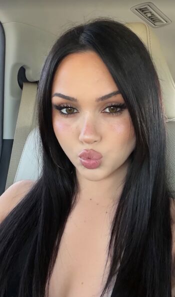 Full leaked Maggie lindemann private onlyfans photo