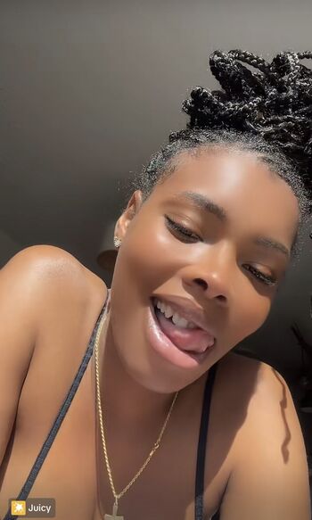 Full leaked Magikiange private onlyfans photo