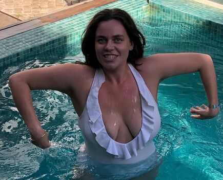 Full leaked Mahaut drama private onlyfans photo