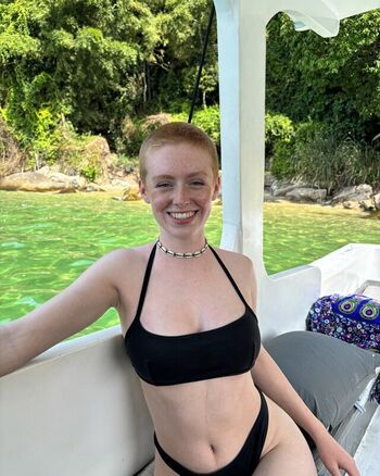 Full leaked Mai buzzcut private onlyfans photo