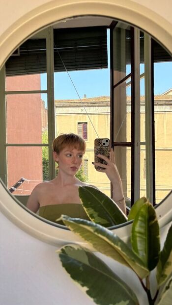 mai_buzzcut
