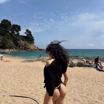 Full leaked Maia maee private onlyfans photo