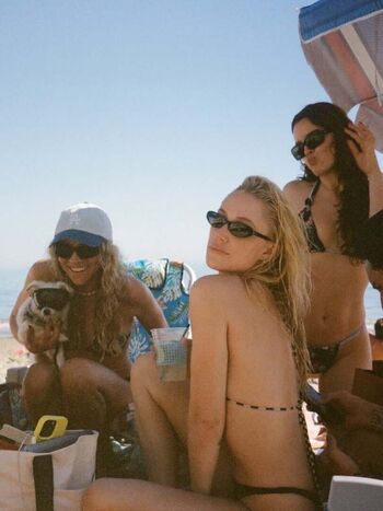 Maika Monroe