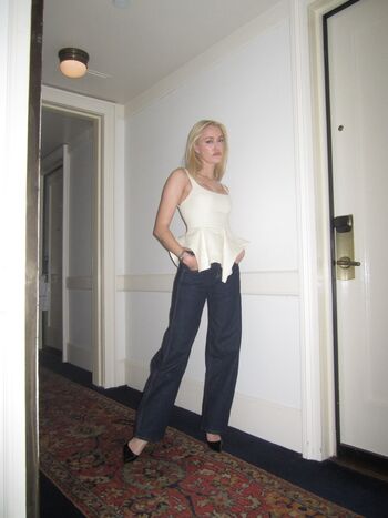 Full leaked Maika monroe page private onlyfans photo