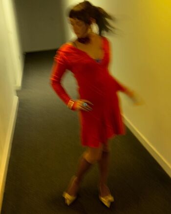 Maisie williams leaked photo video viral