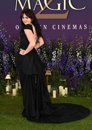 Full leaked Maisie williams page private onlyfans photo