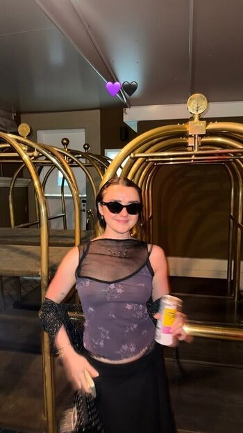 Full leaked Maisie williams private onlyfans photo