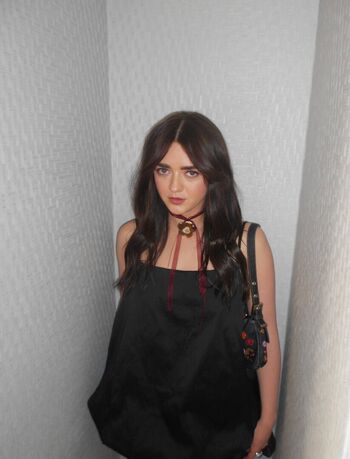 Full leaked Maisie williams page private onlyfans photo
