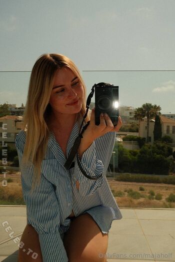 Full leaked Maja holf  page private onlyfans photo