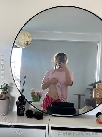 Full leaked Maja holf private onlyfans photo