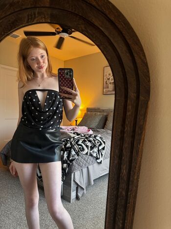 Full leaked Makenna kelly private onlyfans photo